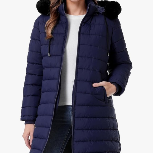 Jackets & Blazers - Elegant blue puffer jacket with a warm hood. Ideal for cold weather.